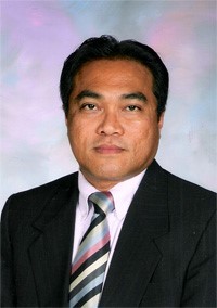 Official portrait of Prof. Dr. Vicente C. Sinining